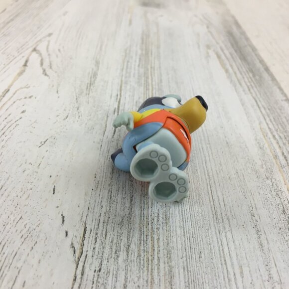 Bluey Heeler Figure Blue Goggles Squirter Swim Suit Pool Family Beach Day NEW - Picture 7 of 8